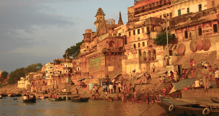 North India Tour with Ganges